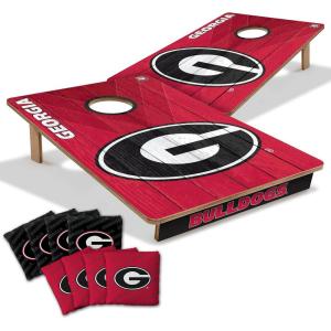 YouTheFan NCAA 2’ x 3’ Wood Cornhole Game with Logo Bags(Georgia Bulldogs)