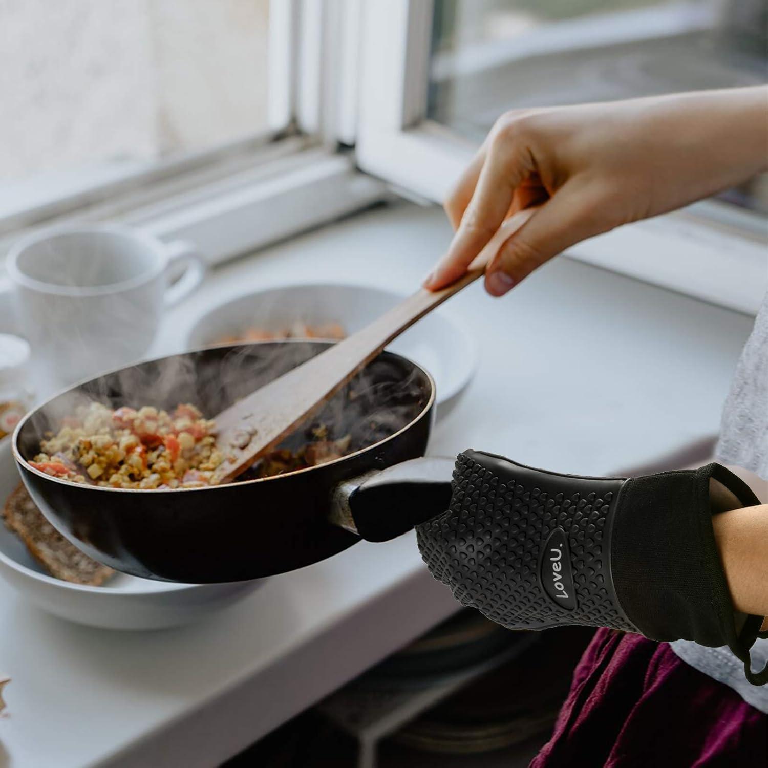 imageGants de Cuisine Silicone et Coton Double Couche Gants de BBQ rsistants la ChaleurGants de CuissonGants de FourPortecasseroles de Cuisson 1 PaireNoir Allong