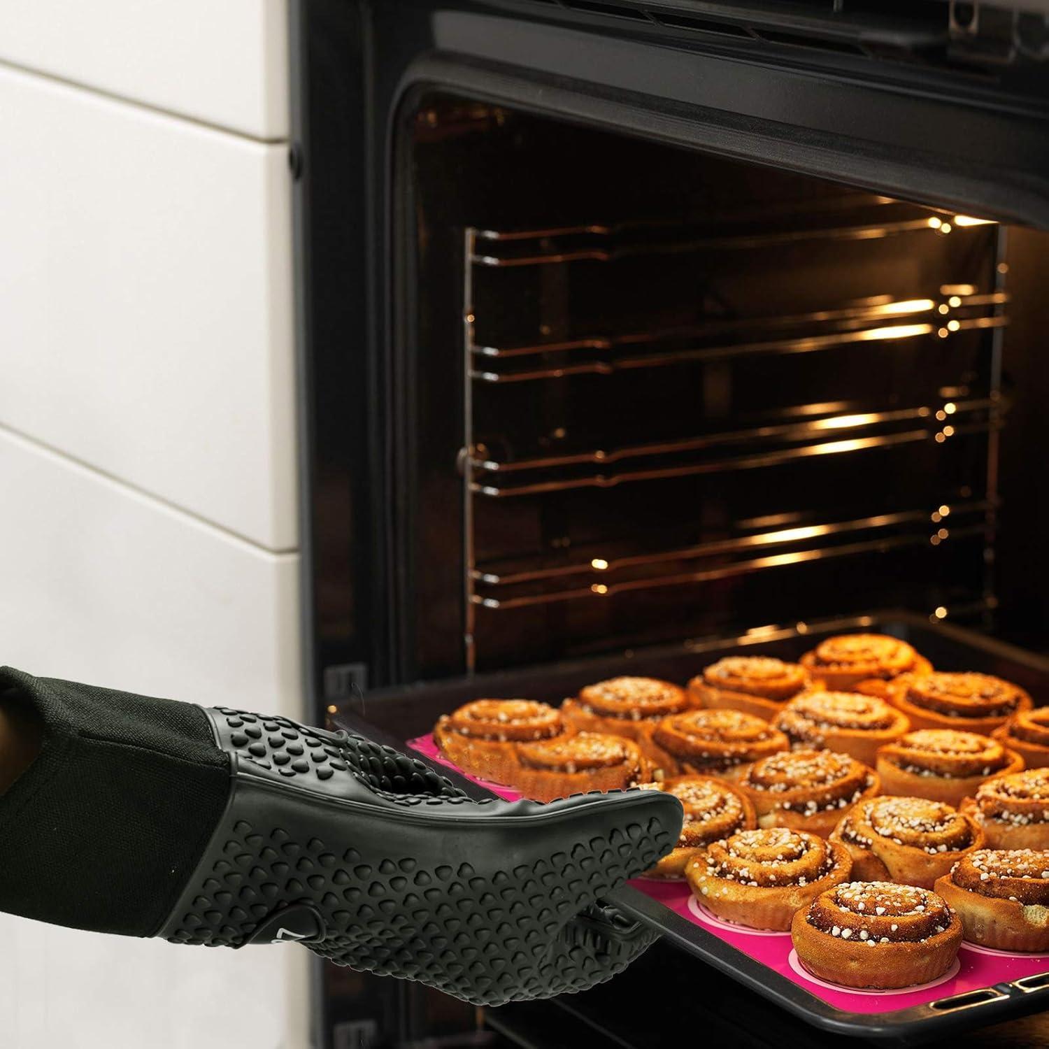 imageGants de Cuisine Silicone et Coton Double Couche Gants de BBQ rsistants la ChaleurGants de CuissonGants de FourPortecasseroles de Cuisson 1 PaireNoir Allong